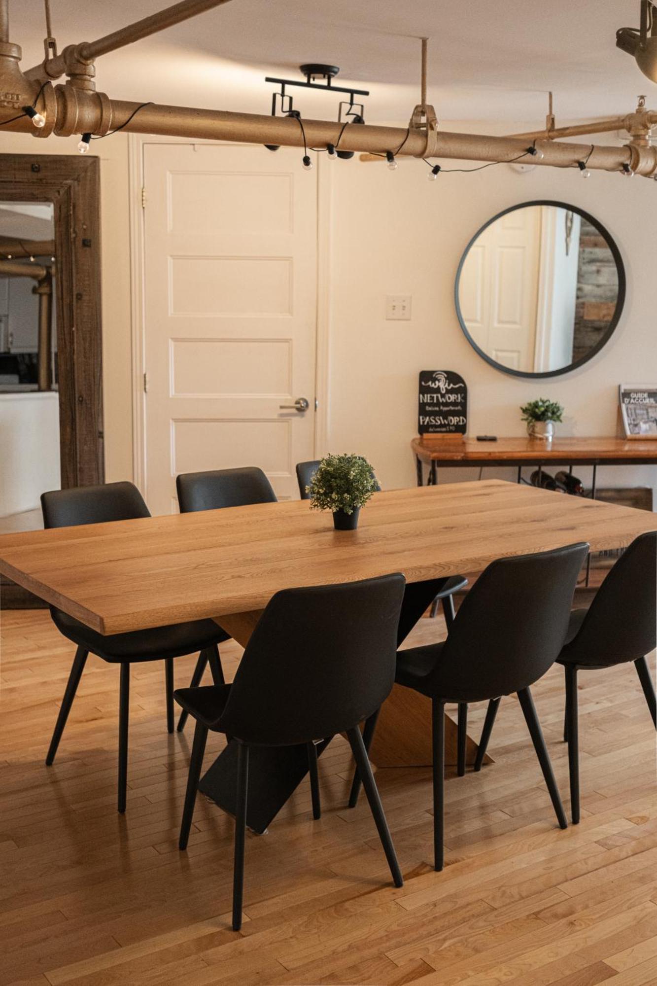 Lion'S Den // Spacious 1500 Sqft Québec Kültér fotó