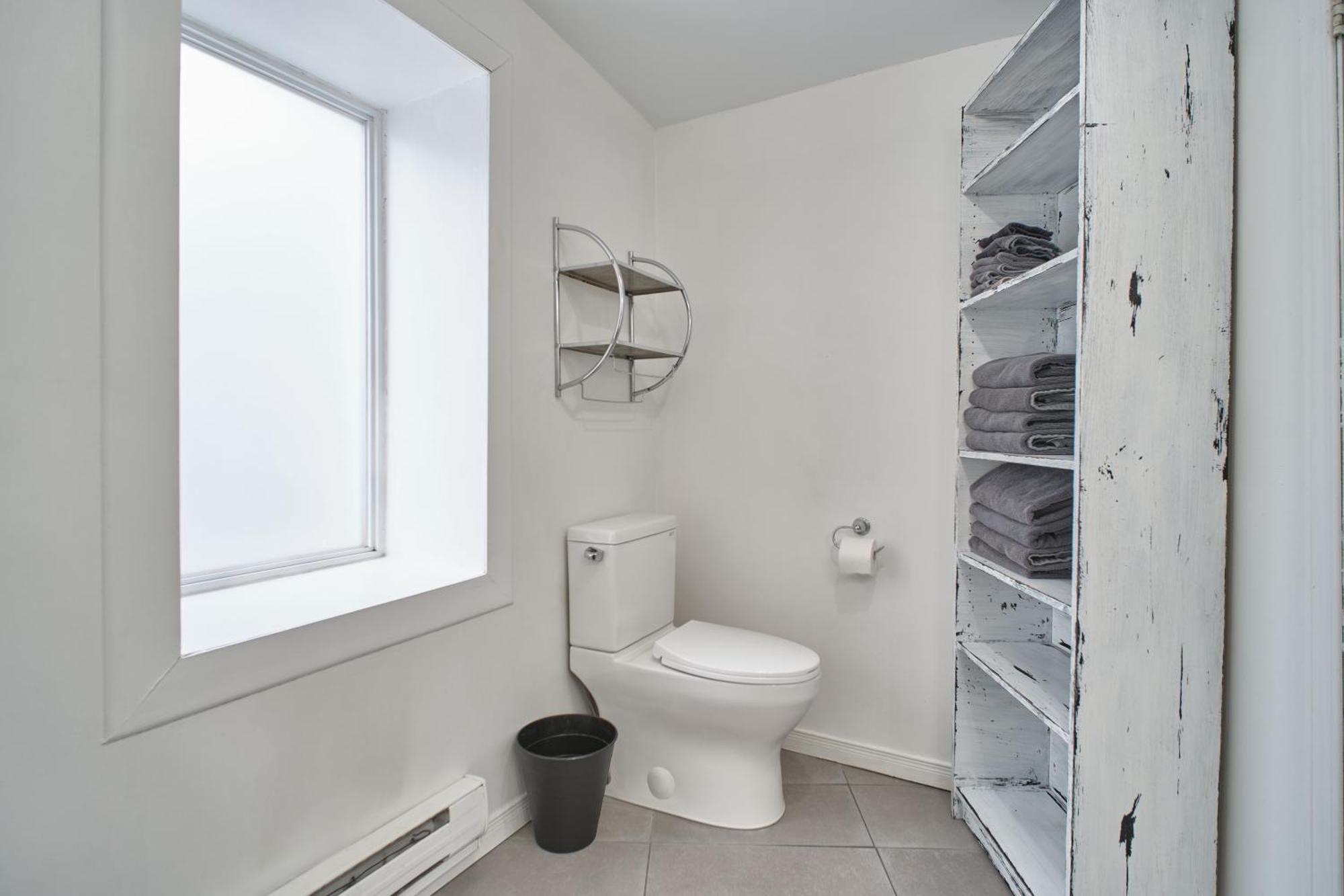 Lion'S Den // Spacious 1500 Sqft Québec Kültér fotó